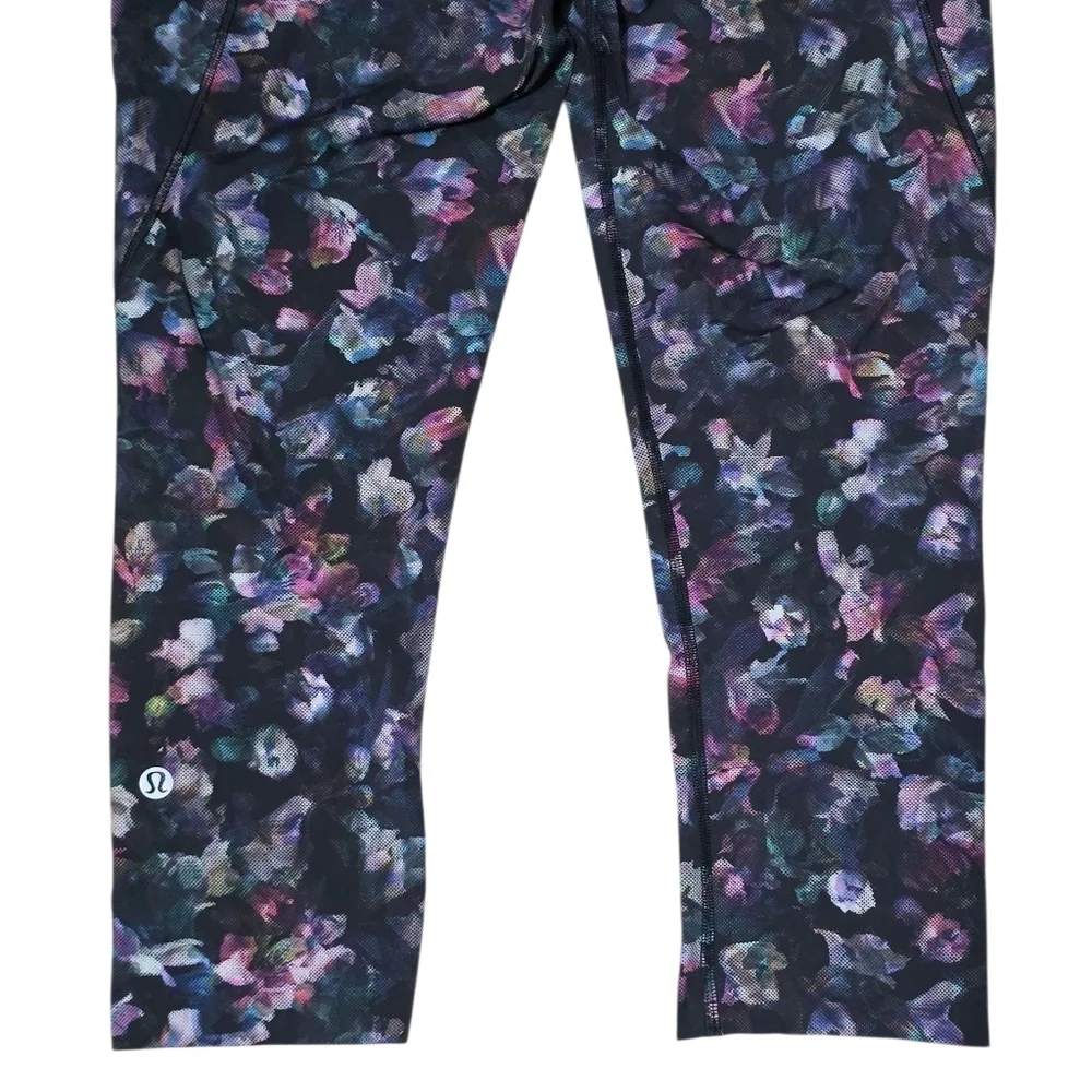 Lululemon Fast & Free Tight 19" Cropped Activewear Size 6 - Picture 6 of 11